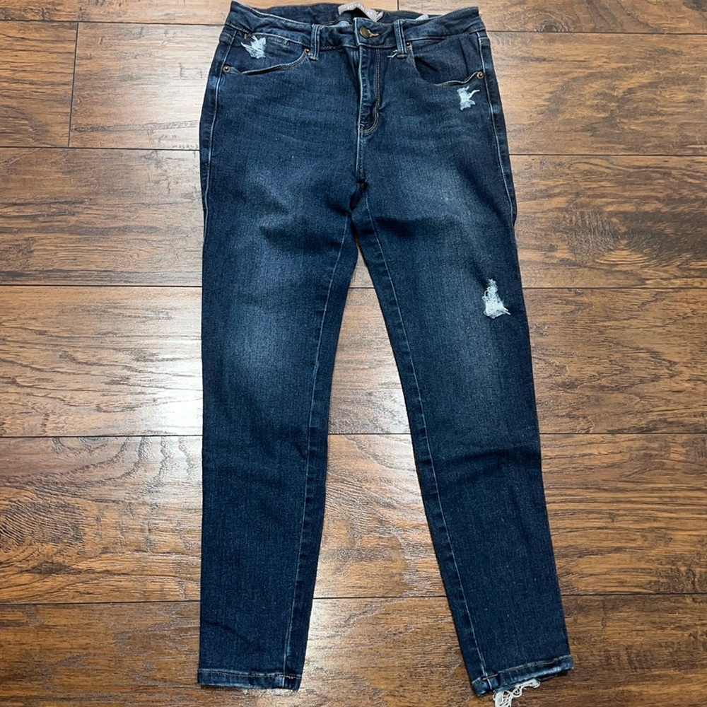 Just USA size 30 distressed stretch skinny fit denim blue jeans EUC!